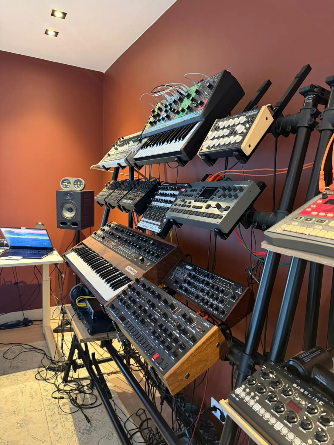 Enigma Trax hardware studio setup
